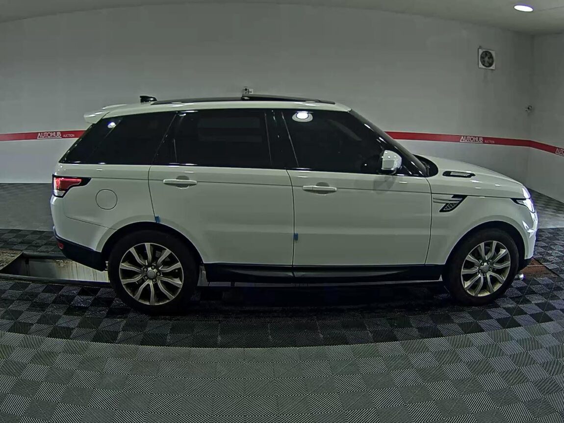 LAND ROVER RANGE ROVER SPORT (2ND GEN) 3.0 SDV6 HSE 2017 - zdjęcie 4