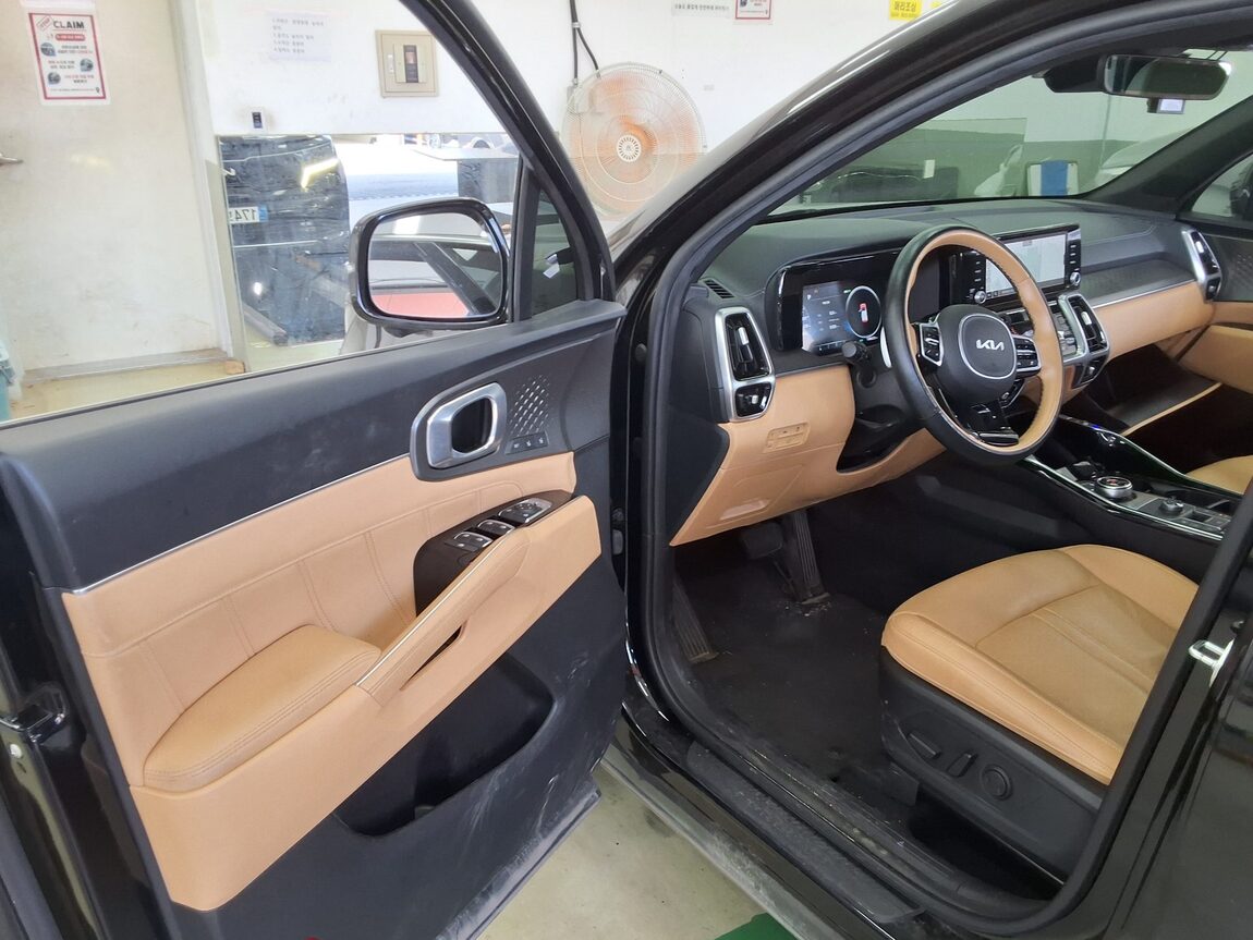 KIA NEW SORENTO HYBRID (MQ4) 1.6 HEV 2WD NOBLESSE 2023 - zdjęcie 10