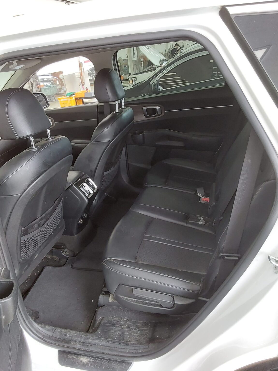KIA NEW SORENTO (MQ4) 2.2 DIESEL 2WD TRENDY 2022 - zdjęcie 12