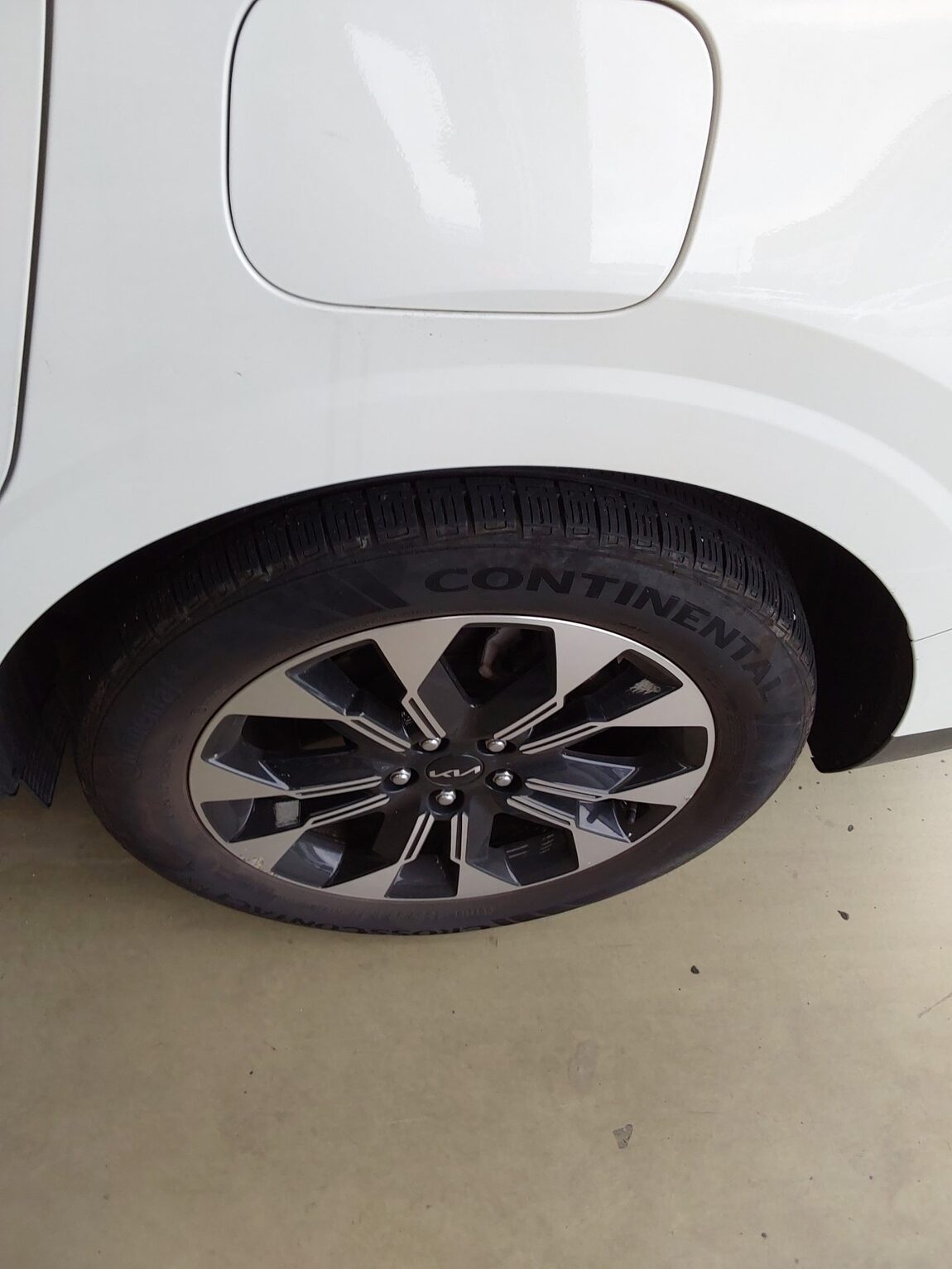 KIA NEW CARNIVAL (KA4) 9-SEATER DIESEL SIGNATURE 2023 - zdjęcie 20