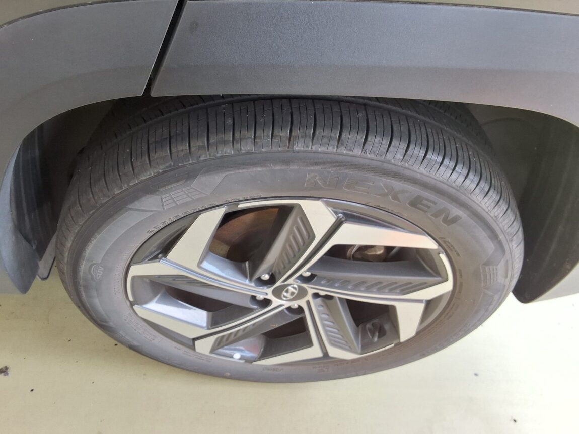 HYUNDAI THE ALL NEW TUCSON 1.6 TURBO 2WD PREMIUM 2023 - zdjęcie 23