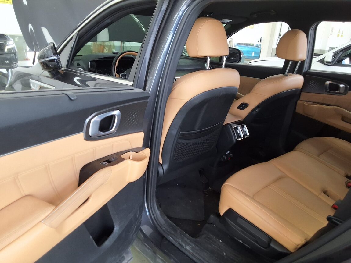 KIA NEW SORENTO (MQ4) 2.2 DIESEL 2WD NOBLESSE 2022 - zdjęcie 13