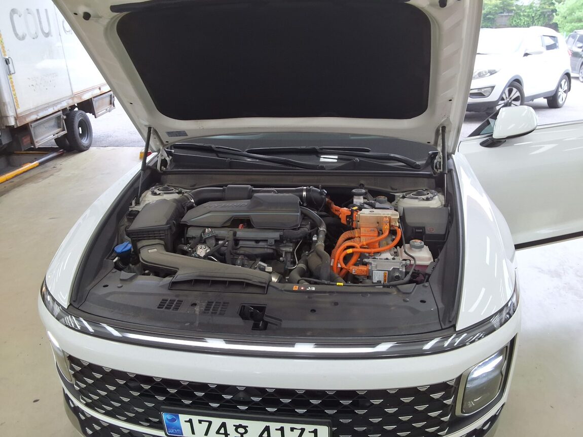 HYUNDAI THE ALL NEW GRANDEUR HYBRID 1.6 HYBRID EXCLUSIVE 2023 - zdjęcie 21