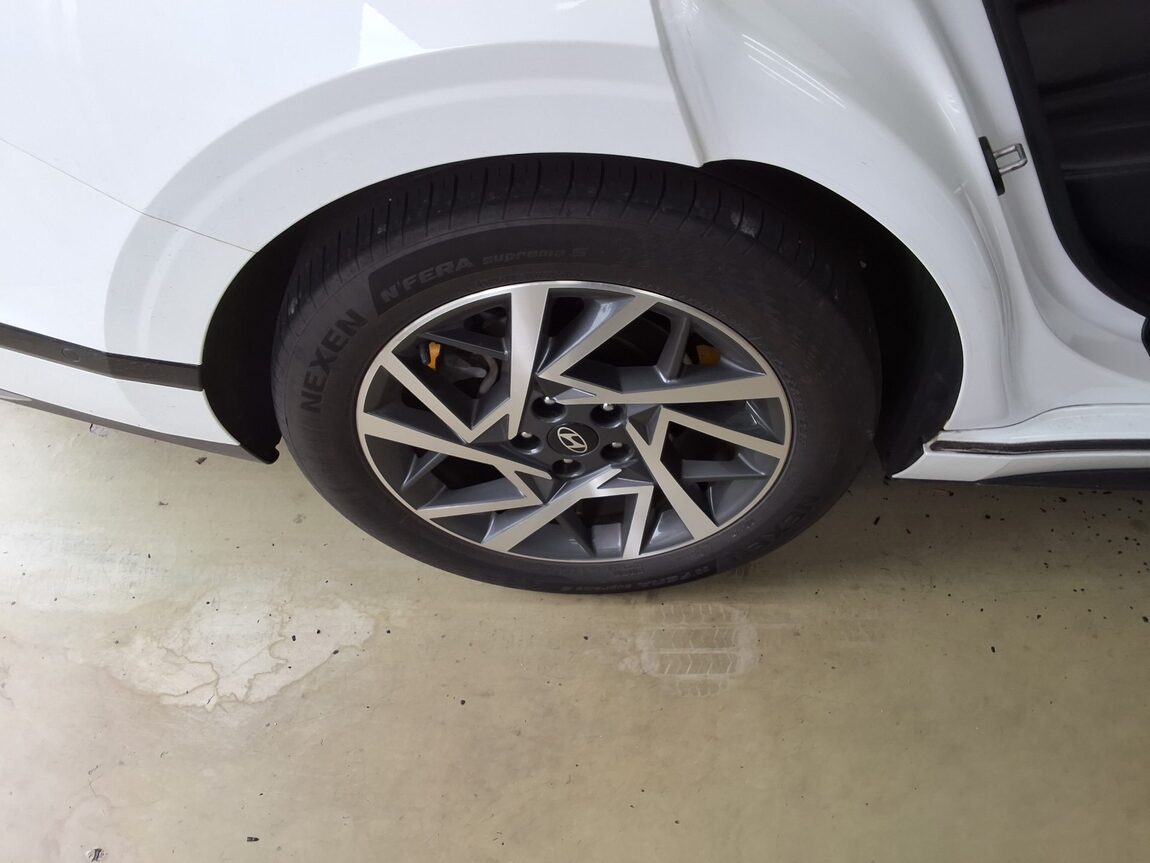HYUNDAI THE ALL NEW GRANDEUR HYBRID 1.6 HYBRID EXCLUSIVE 2023 - zdjęcie 26