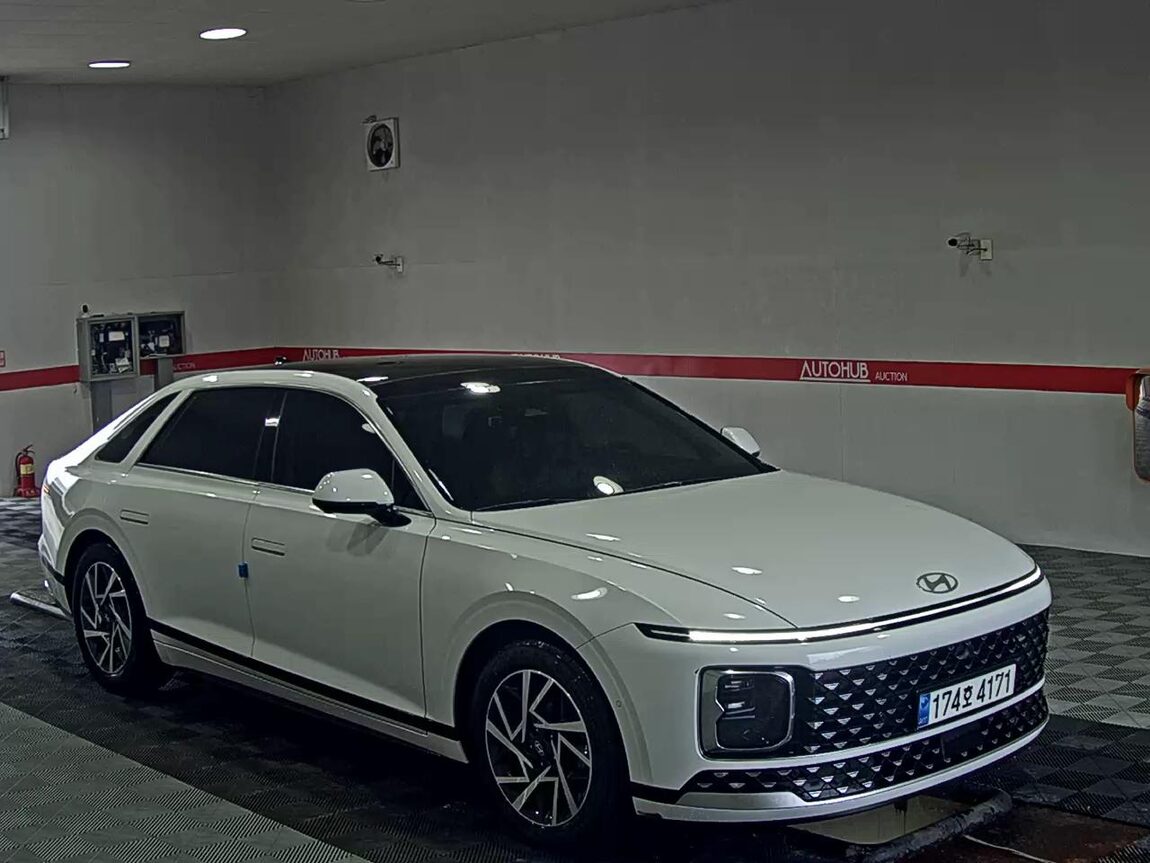 HYUNDAI THE ALL NEW GRANDEUR HYBRID 1.6 HYBRID EXCLUSIVE 2023 - zdjęcie 3