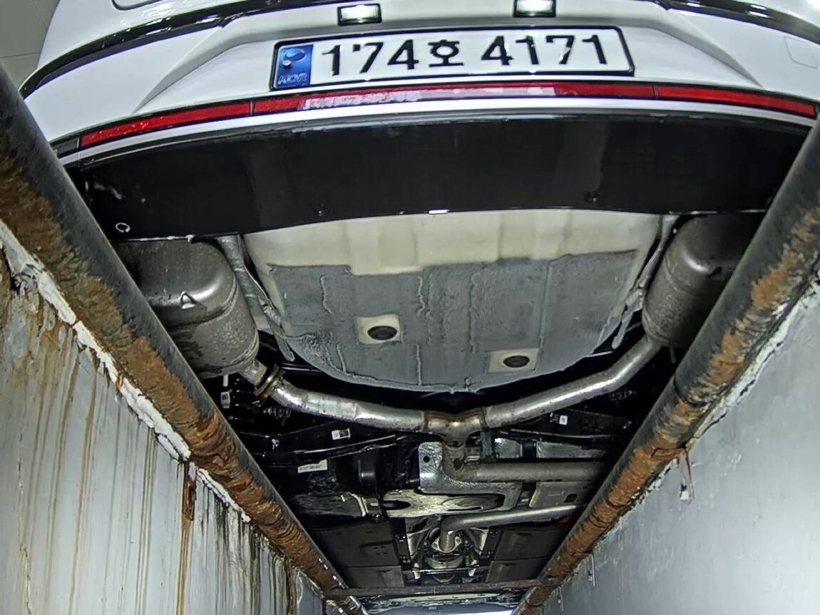 HYUNDAI THE ALL NEW GRANDEUR HYBRID 1.6 HYBRID EXCLUSIVE 2023 - zdjęcie 8