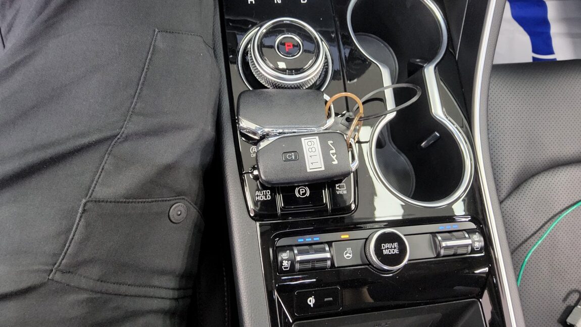 KIA NEW K5 (DL3) 2.0 GASOLINE PRESTIGE 2022 - zdjęcie 20