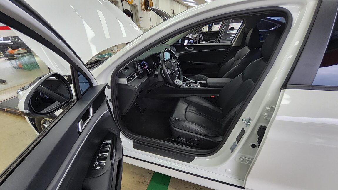 KIA NEW K5 (DL3) 2.0 GASOLINE PRESTIGE 2022 - zdjęcie 10