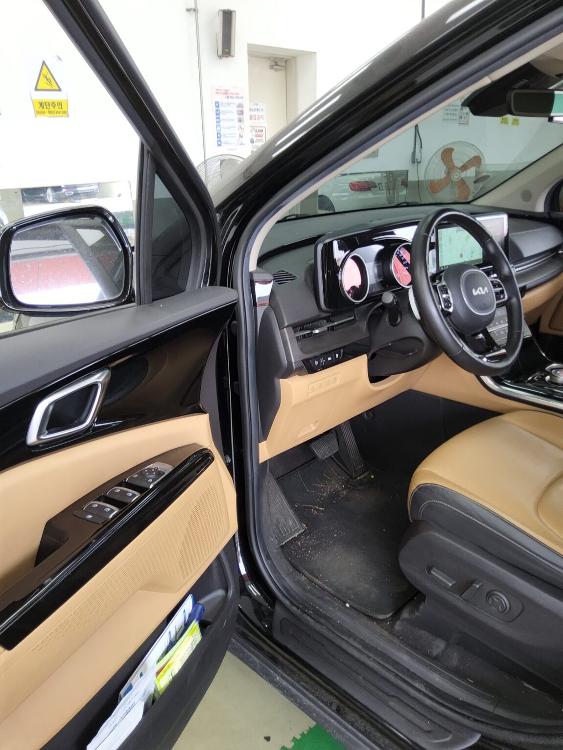 KIA NEW CARNIVAL (KA4) 7-SEATER GASOLINE NOBLESSE 2022 - zdjęcie 10