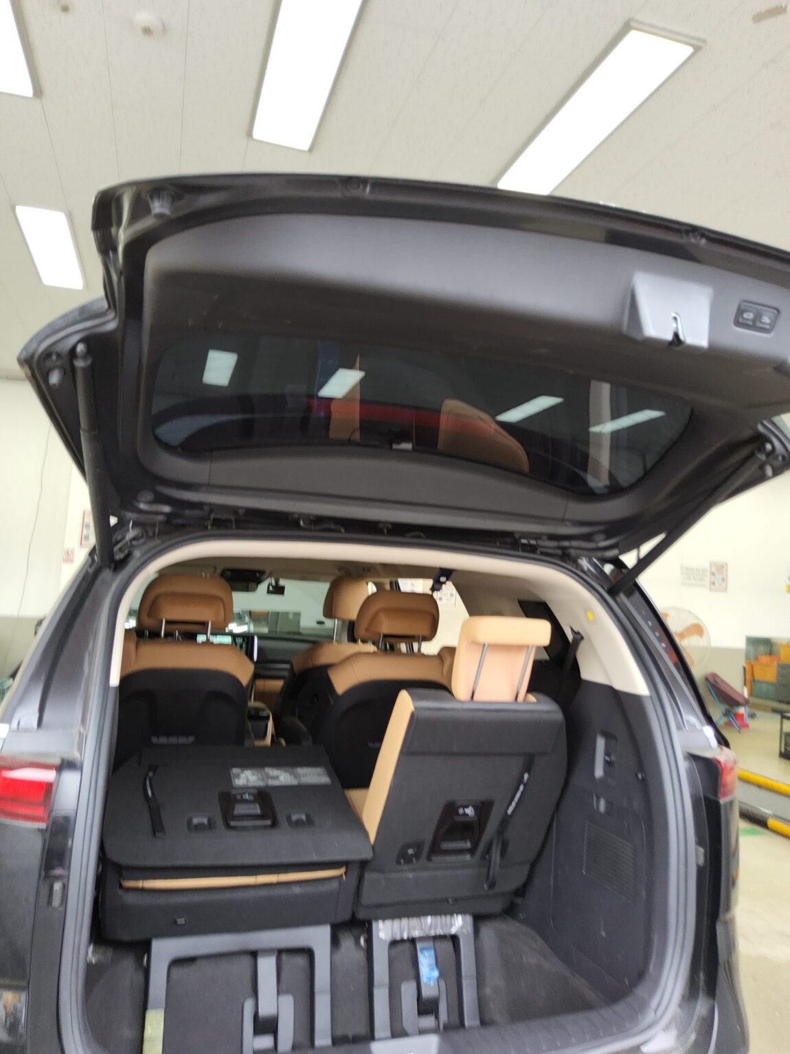 KIA NEW CARNIVAL (KA4) 7-SEATER GASOLINE NOBLESSE 2022 - zdjęcie 15