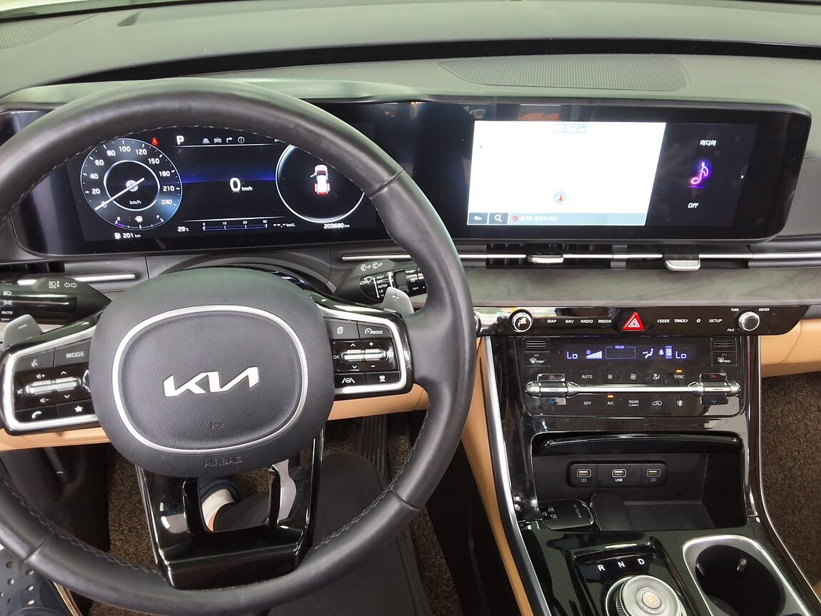 KIA NEW CARNIVAL (KA4) 7-SEATER DIESEL NOBLESSE OUTDOOR 2023 - zdjęcie 18