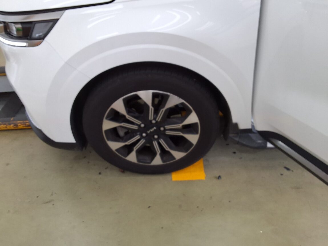 KIA NEW CARNIVAL (KA4) 7-SEATER DIESEL NOBLESSE OUTDOOR 2023 - zdjęcie 25