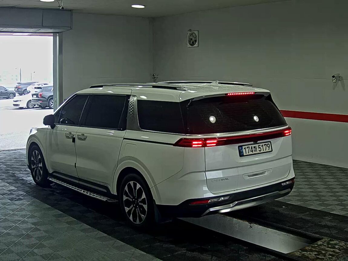 KIA NEW CARNIVAL (KA4) 7-SEATER DIESEL NOBLESSE OUTDOOR 2023 - zdjęcie 6