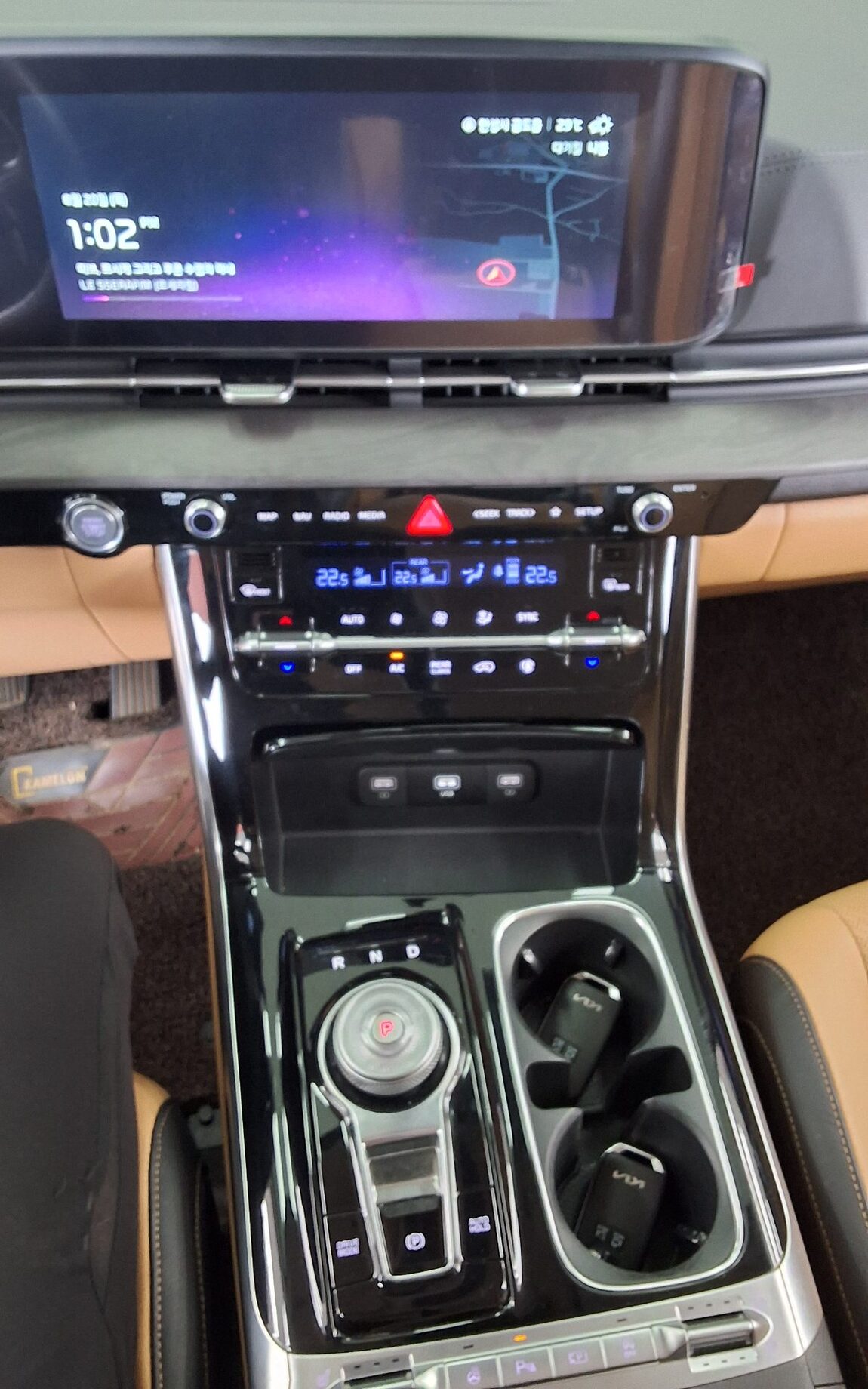 KIA NEW CARNIVAL (KA4) 9-SEATER DIESEL SIGNATURE 2023 - zdjęcie 18