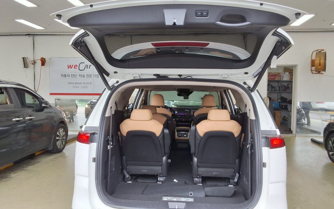 KIA NEW CARNIVAL (KA4) 9-SEATER DIESEL SIGNATURE 2023 - zdjęcie 15