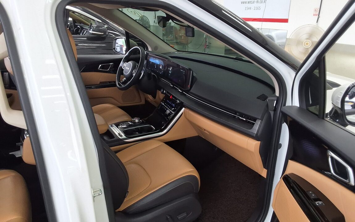 KIA NEW CARNIVAL (KA4) 9-SEATER DIESEL SIGNATURE 2023 - zdjęcie 14