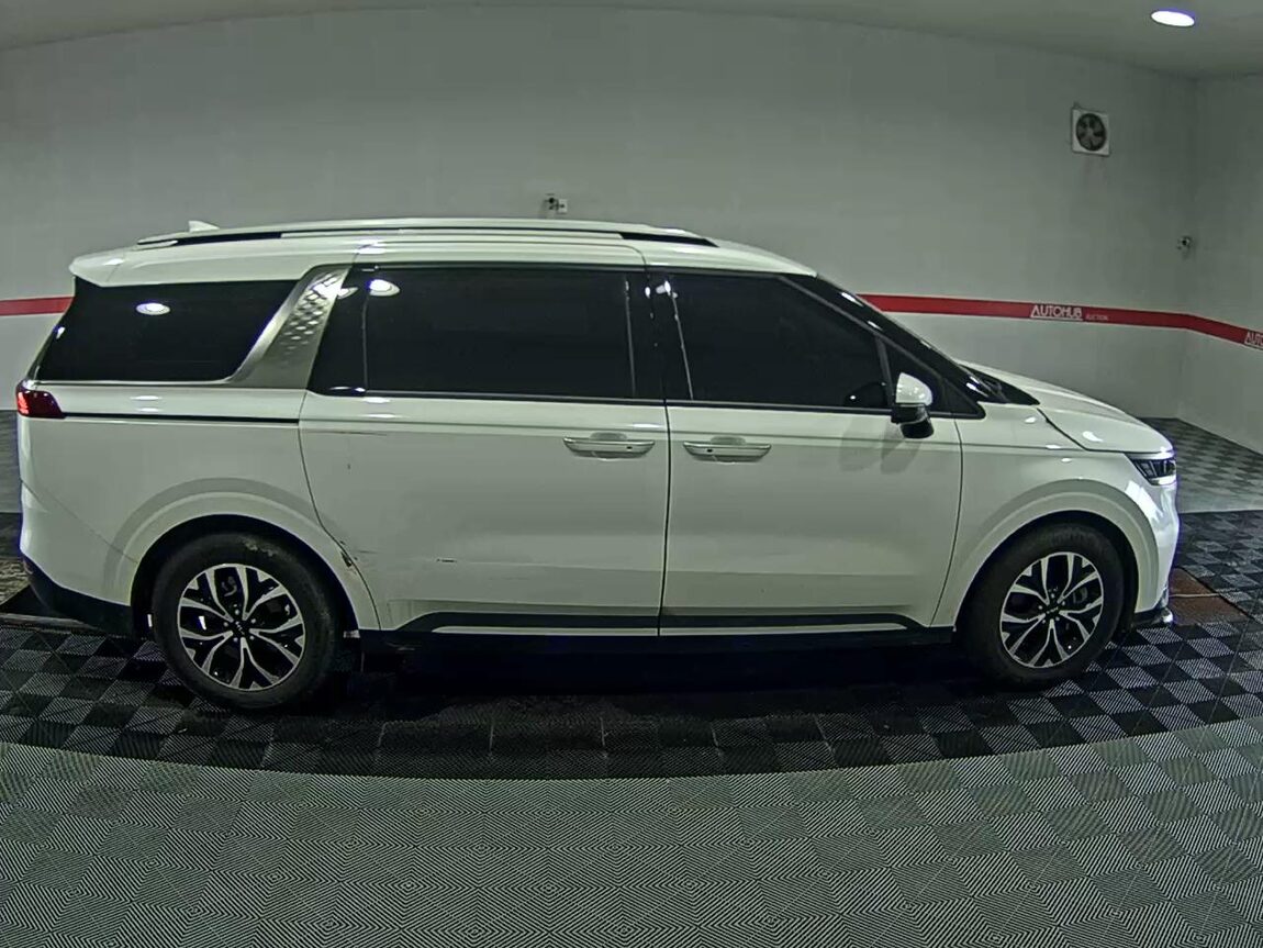 KIA NEW CARNIVAL (KA4) 9-SEATER DIESEL SIGNATURE 2023 - zdjęcie 4