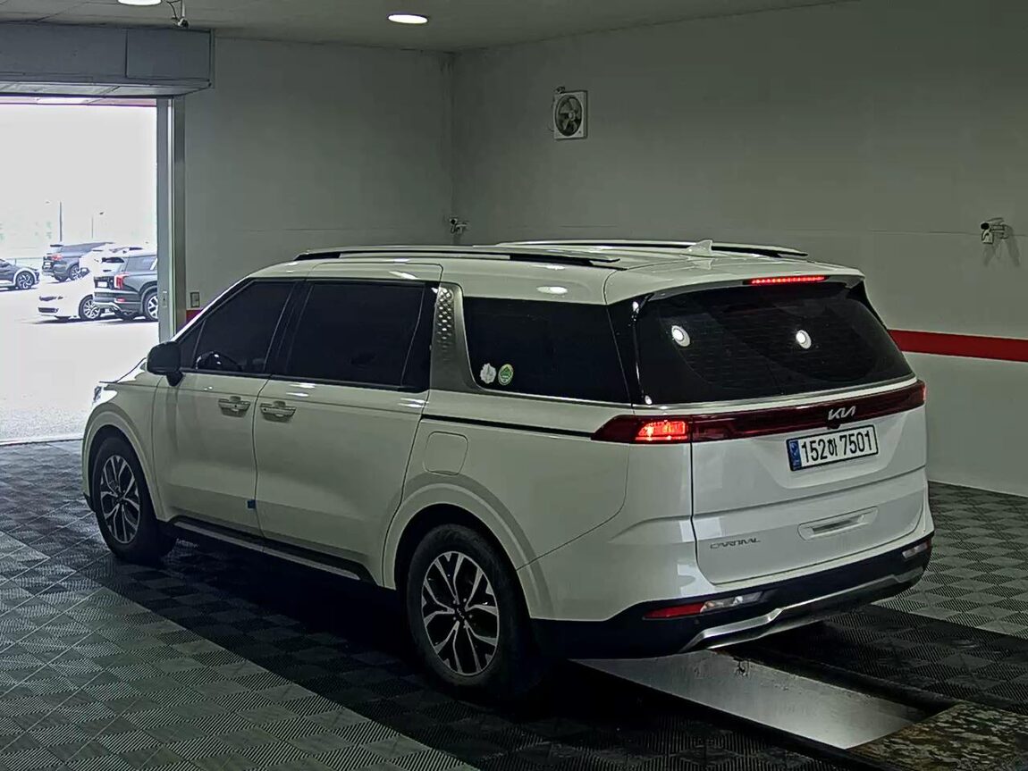 KIA NEW CARNIVAL (KA4) 9-SEATER DIESEL SIGNATURE 2023 - zdjęcie 6