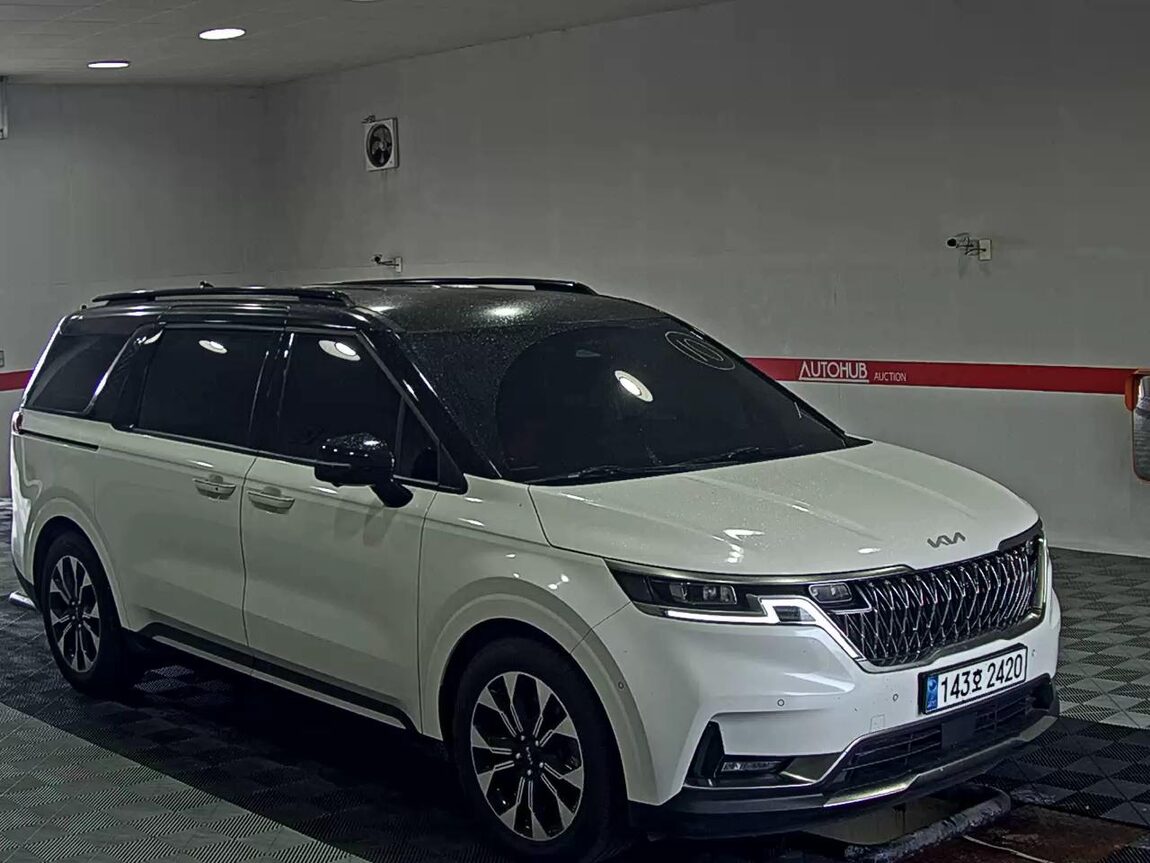 KIA NEW CARNIVAL (KA4) 7-SEATER GASOLINE SIGNATURE 2023 - zdjęcie 3