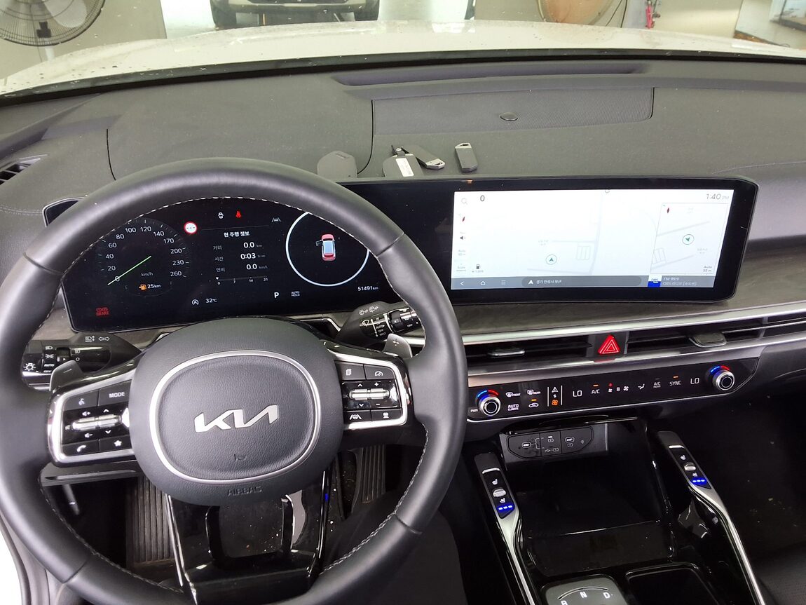KIA THE NEW SORENTO (MQ4) 2.2 DIESEL 2WD PRESTIGE 2025 - zdjęcie 18