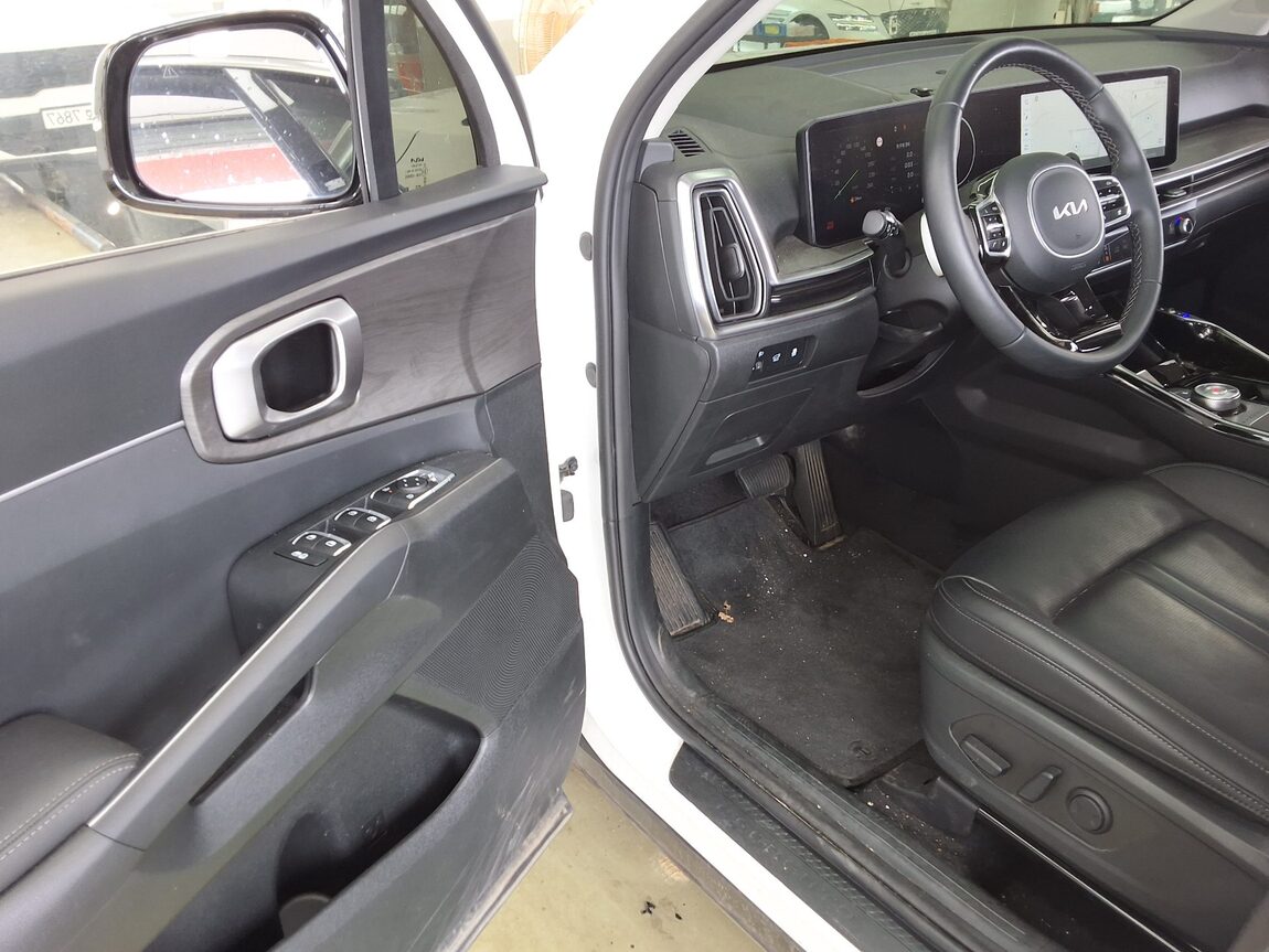 KIA THE NEW SORENTO (MQ4) 2.2 DIESEL 2WD PRESTIGE 2025 - zdjęcie 11