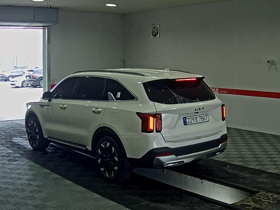 KIA THE NEW SORENTO (MQ4) 2.2 DIESEL 2WD PRESTIGE 2025 - zdjęcie 6