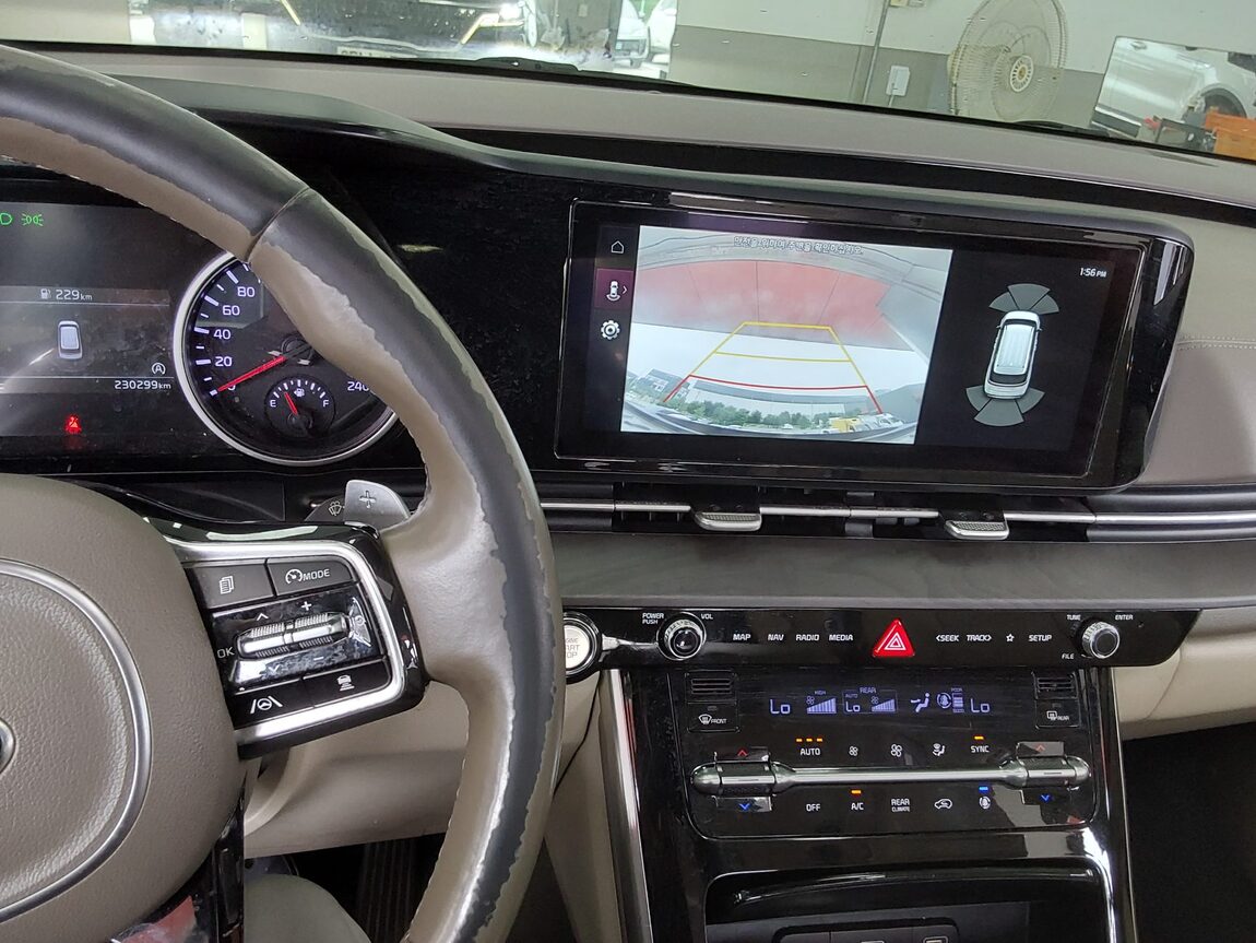 KIA NEW CARNIVAL (KA4) 9-SEATER DIESEL NOBLESSE 2021 - zdjęcie 17
