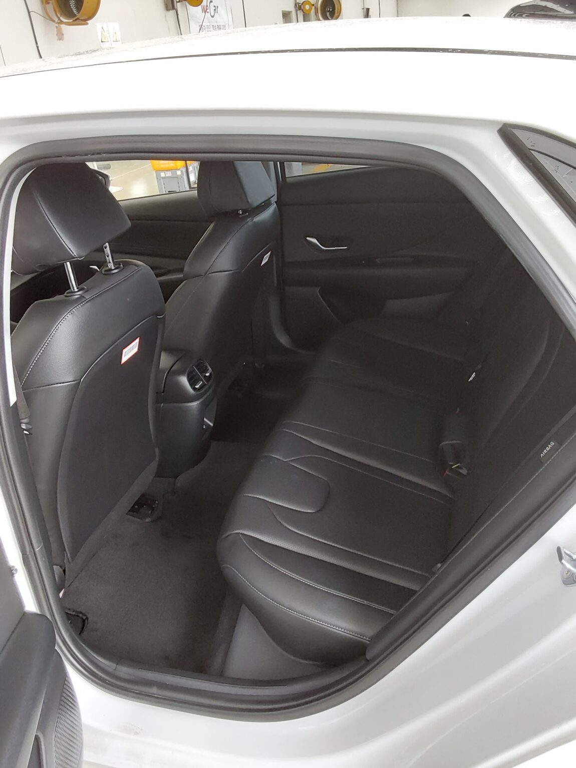 HYUNDAI THE NEW AVANTE (CN7) GASOLINE 1.6 MODERN 2025 - zdjęcie 12