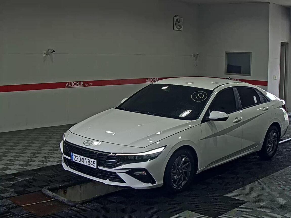 HYUNDAI THE NEW AVANTE (CN7) GASOLINE 1.6 MODERN 2025 - zdjęcie 2
