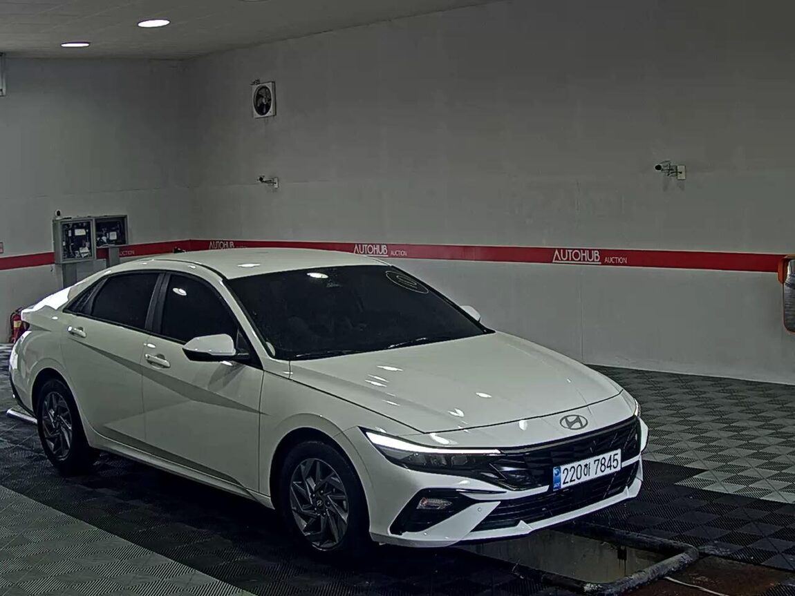 HYUNDAI THE NEW AVANTE (CN7) GASOLINE 1.6 MODERN 2025 - zdjęcie 3