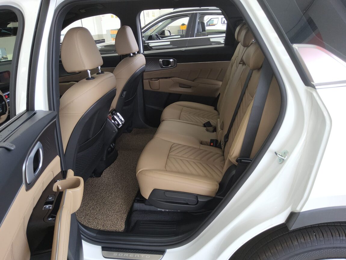 KIA THE NEW SORENTO HYBRID (MQ4) 1.6 HEV 2WD SIGNATURE 2026 - zdjęcie 12