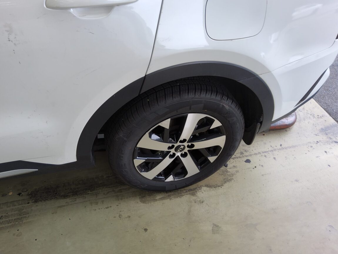 KIA NEW SORENTO (MQ4) 2.2 DIESEL 2WD PRESTIGE 2021 - zdjęcie 23