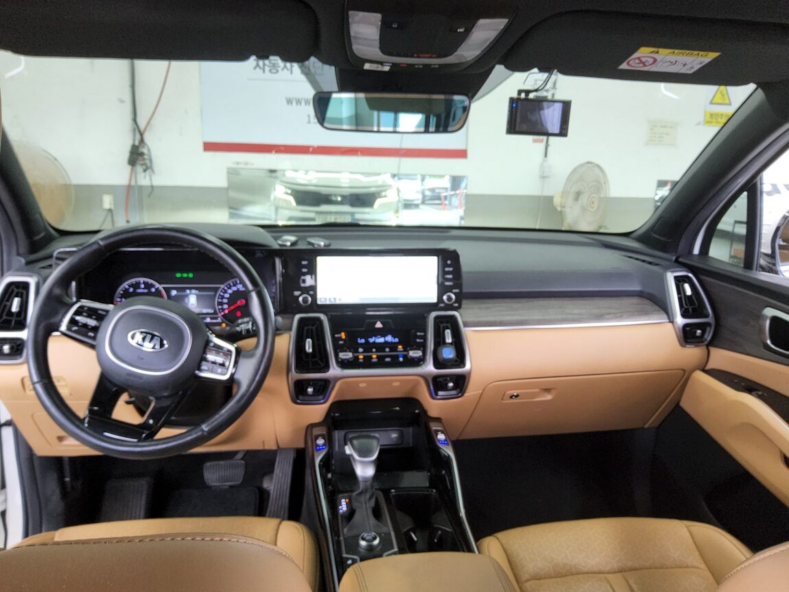 KIA NEW SORENTO (MQ4) 2.2 DIESEL 2WD PRESTIGE 2021 - zdjęcie 11