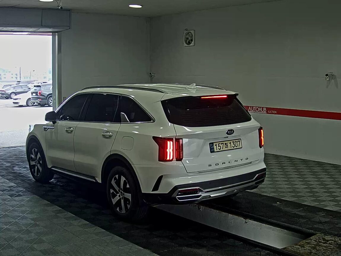 KIA NEW SORENTO (MQ4) 2.2 DIESEL 2WD PRESTIGE 2021 - zdjęcie 6