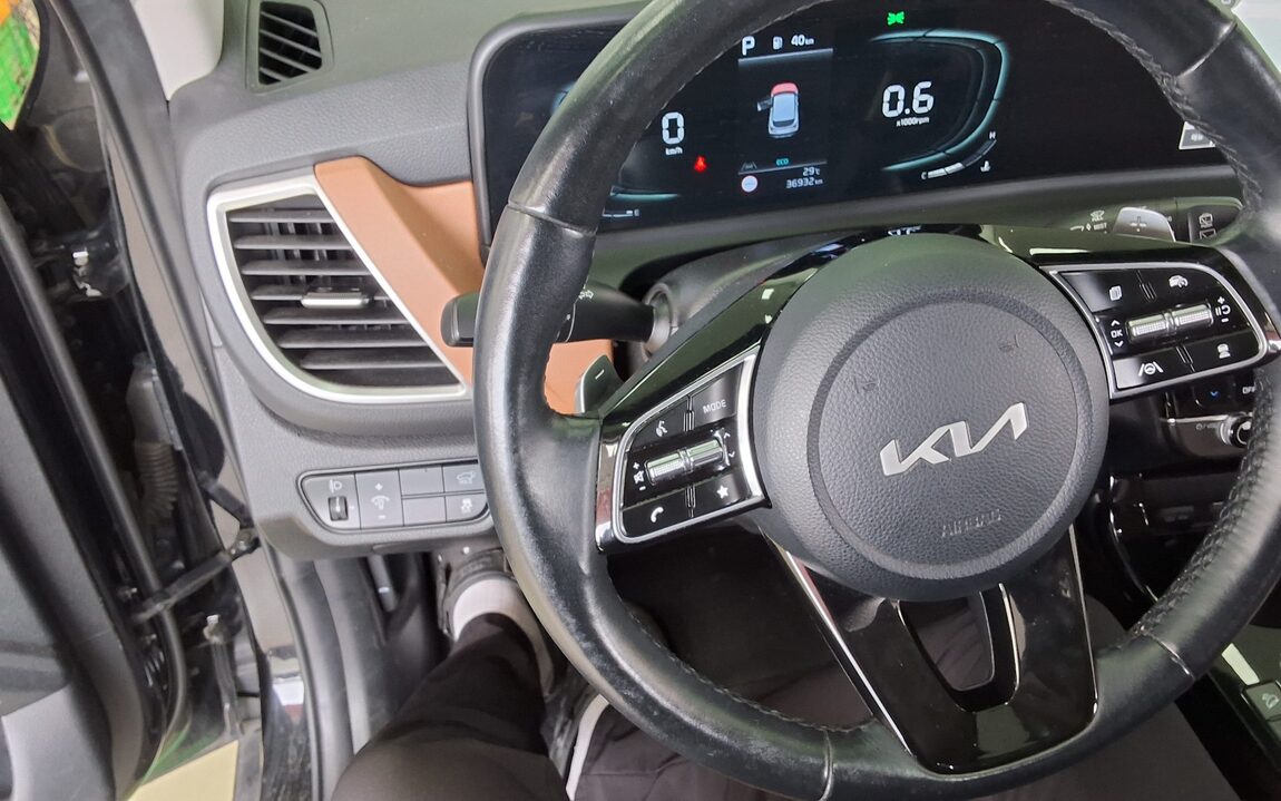 KIA THE NEW SELTOS 1.6 GASOLINE TURBO 2WD SIGNATURE 2024 - zdjęcie 17