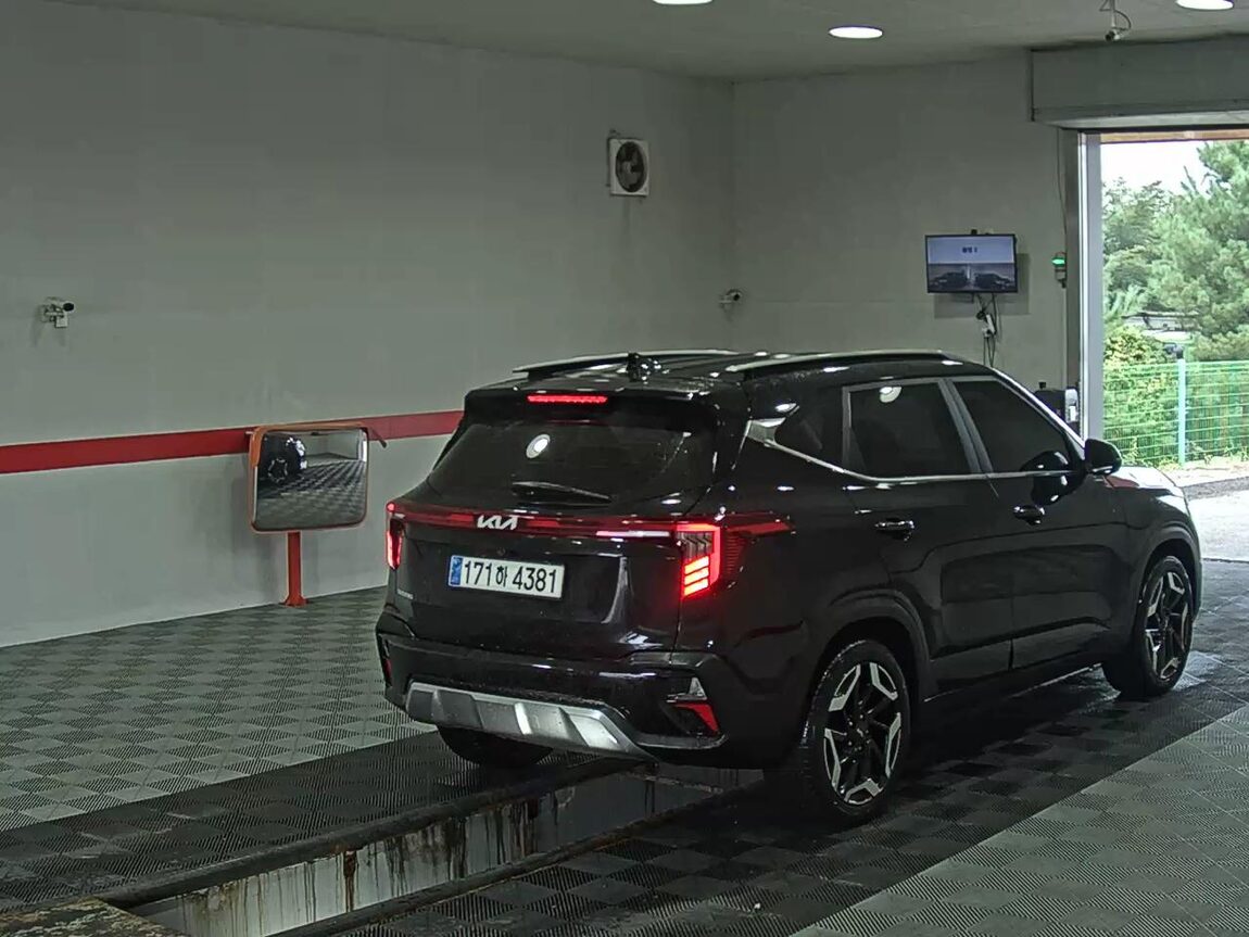 KIA THE NEW SELTOS 1.6 GASOLINE TURBO 2WD SIGNATURE 2024 - zdjęcie 5