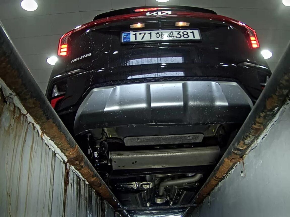 KIA THE NEW SELTOS 1.6 GASOLINE TURBO 2WD SIGNATURE 2024 - zdjęcie 8
