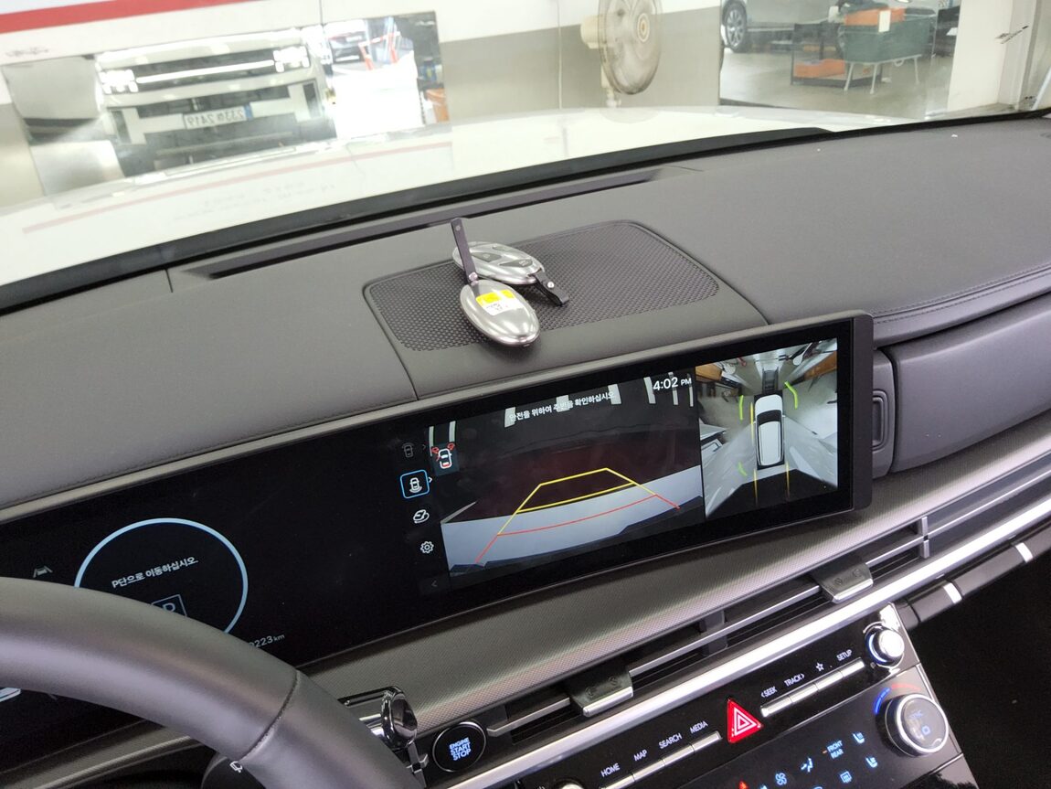 HYUNDAI THE ALL NEW SANTA FE HYBRID 1.6 HEV 2WD EXCLUSIVE 2026 - zdjęcie 18