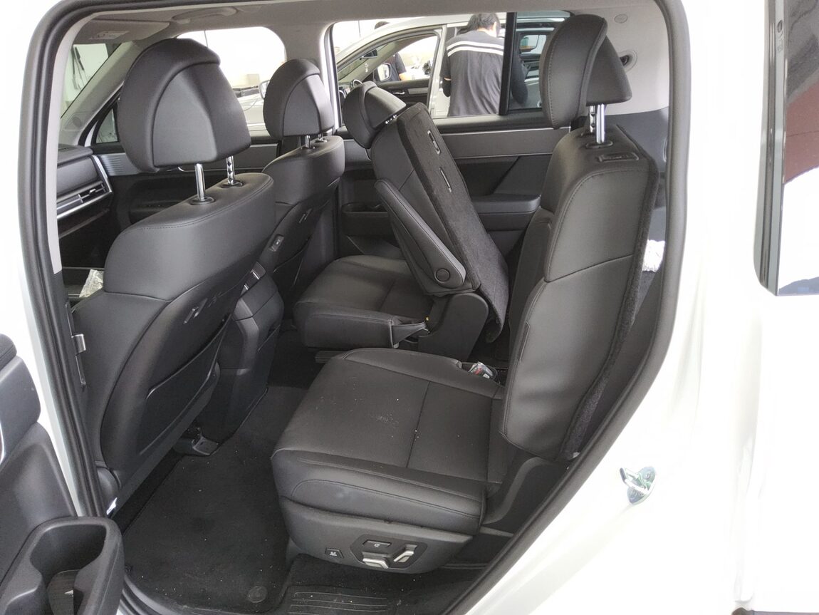 HYUNDAI THE ALL NEW SANTA FE HYBRID 1.6 HEV 2WD EXCLUSIVE 2026 - zdjęcie 12