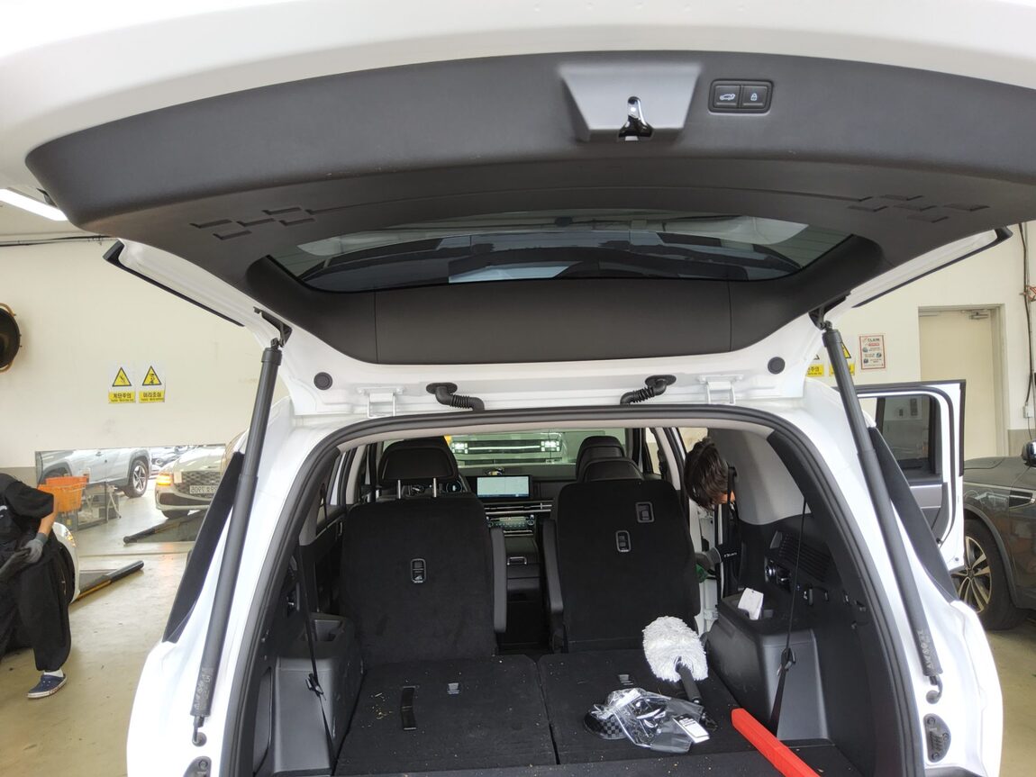 HYUNDAI THE ALL NEW SANTA FE HYBRID 1.6 HEV 2WD EXCLUSIVE 2026 - zdjęcie 15
