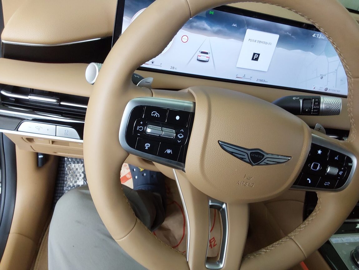 GENESIS NEW G80 GASOLINE 2.5 AWD BASE MODEL 2025 - zdjęcie 18
