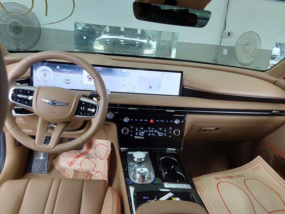 GENESIS NEW G80 GASOLINE 2.5 AWD BASE MODEL 2025 - zdjęcie 11