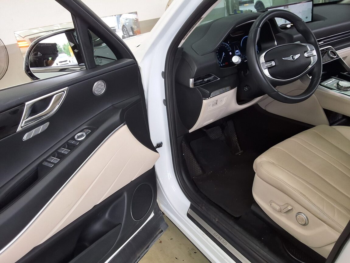 GENESIS GV80 3.0 DIESEL AWD BASE MODEL 2023 - zdjęcie 11