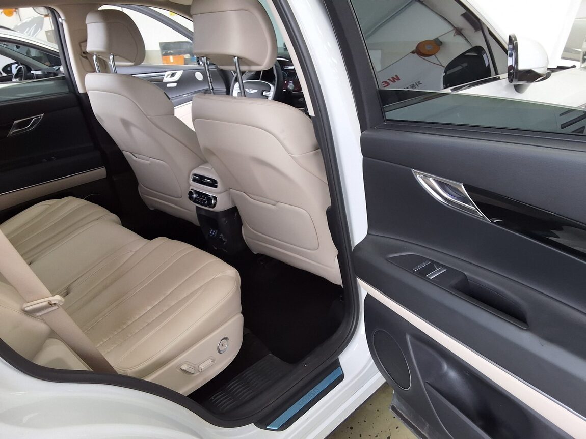 GENESIS GV80 3.0 DIESEL AWD BASE MODEL 2023 - zdjęcie 14