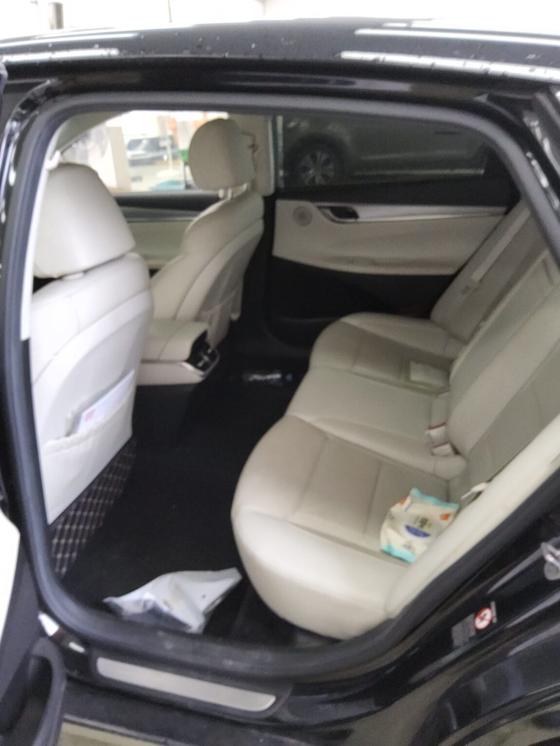 HYUNDAI THE NEW GRANDEUR IG HYBRID 2.4 HEV LE BLANC 2023 - zdjęcie 12