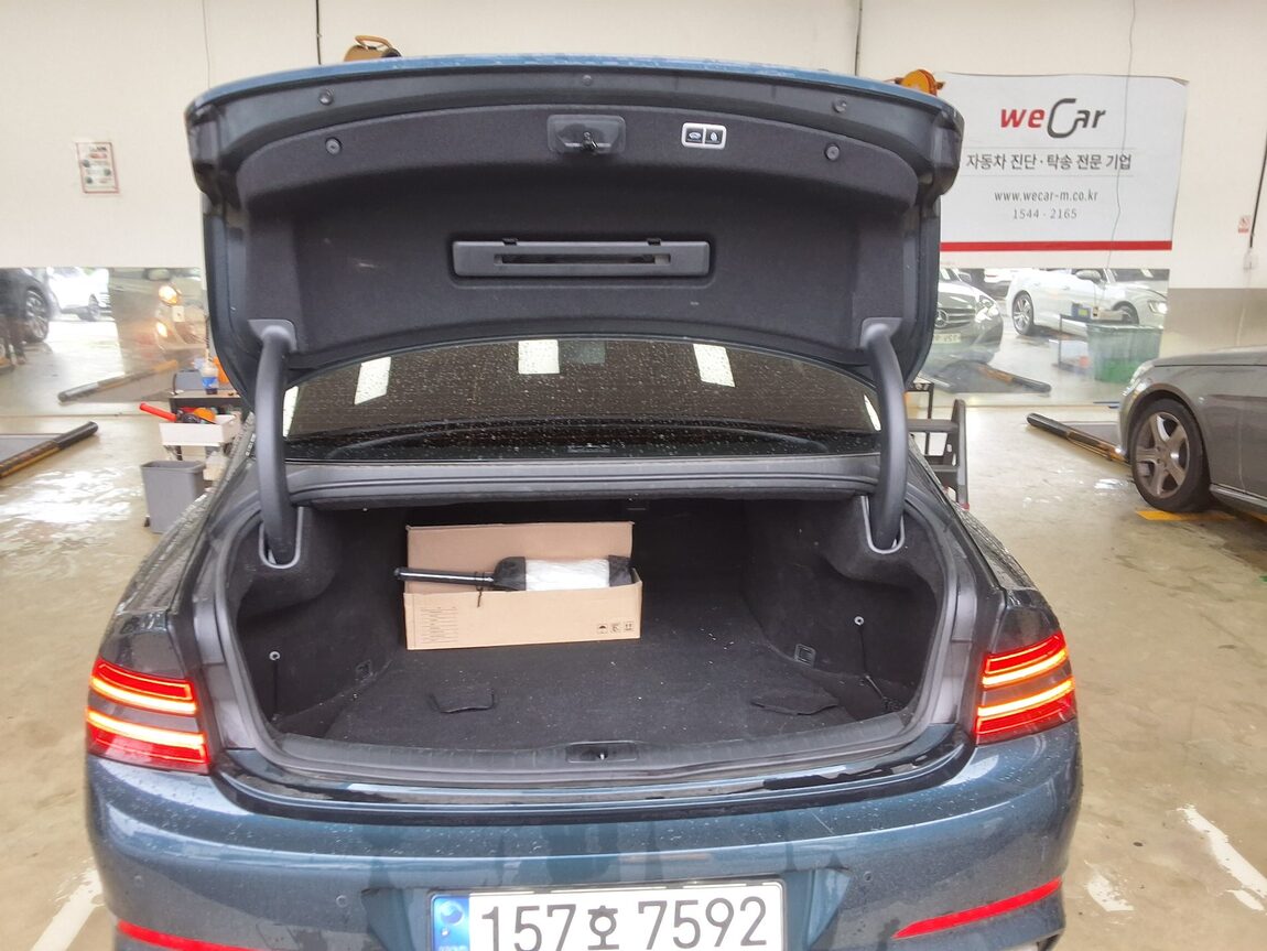 GENESIS THE ALL NEW G80 GASOLINE 2.5 AWD BASE MODEL 2022 - zdjęcie 16