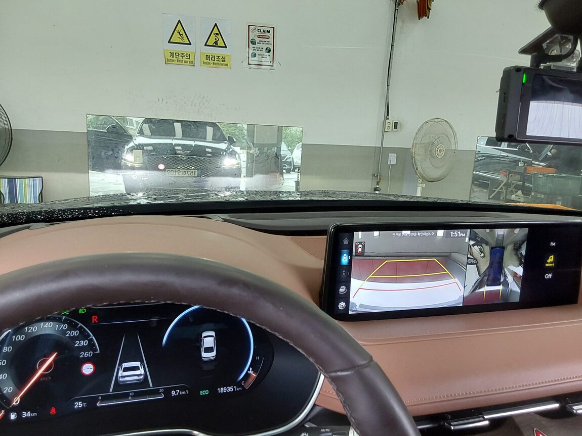 GENESIS THE ALL NEW G80 GASOLINE 2.5 AWD BASE MODEL 2022 - zdjęcie 17