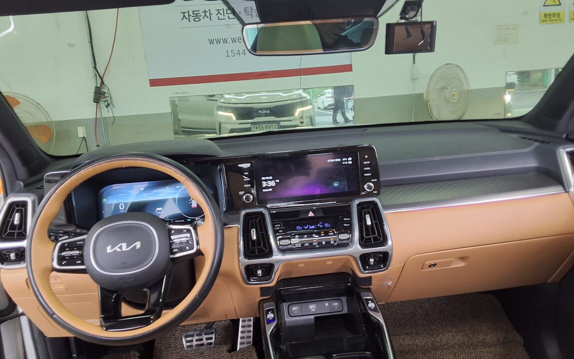 KIA NEW SORENTO HYBRID (MQ4) 1.6 HEV 2WD GRAVITY 2023 - zdjęcie 11