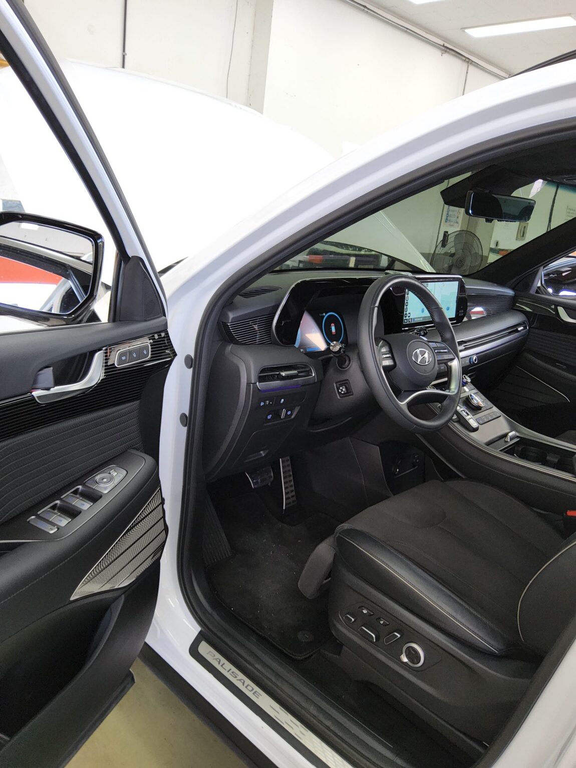 HYUNDAI THE NEW PALISADE 3.8 GASOLINE AWD CALLIGRAPHY BLACK EDITION 2024 - zdjęcie 10