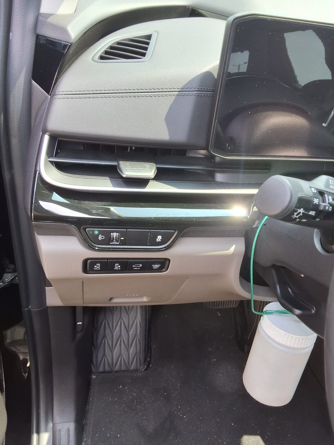 KIA THE NEW CARNIVAL HYBRID (KA4) 1.6 HEV 7-SEATER SIGNATURE 2025 - zdjęcie 23